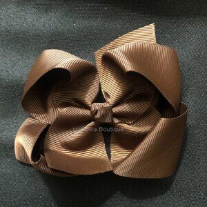 Root Beer 4" Boutique Bow 4B2454 Handmade NWT Boutique